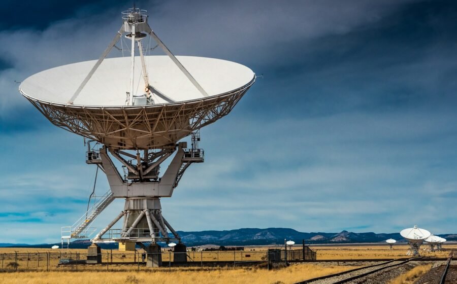 Very Large Array radio telescope dishes in New Mexico, illustrative for cosmology coverage; not the CHIME facility
